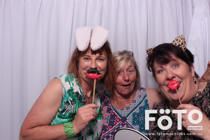 Diandra and Nick’s Wedding | View more photos from the event at gallery.fotomachines.com.au/u/FOTOMachines/Diandra-and-Nick’s-Wedding